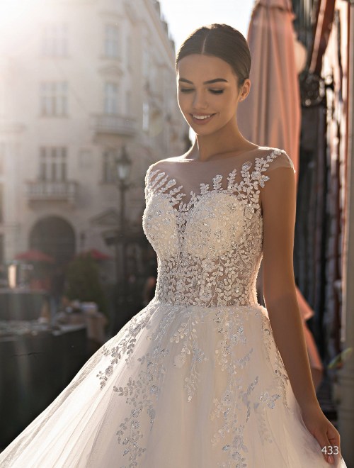 https://www.sposa-lia.com/images/stories/virtuemart/product/433       (2)29.jpg
